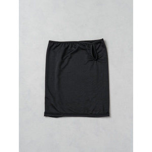 Boucles d'oreilles et écharpe en maille noire pour accessoires de sport - Product Image 1