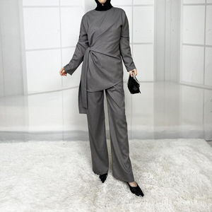 Ensemble deux pièces pour femmes musulmanes <span class=keywords><strong>tunique</strong></span> asymétrique <span class=keywords><strong>chic</strong></span> modeste et sophistiquée et pantalon à jambes larges - Product Image 2