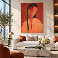 Peinture de portrait femme moderne, visage éclairé en deux parties, fond terre cuite, cheveux noirs longs, art sur toile peint à la main