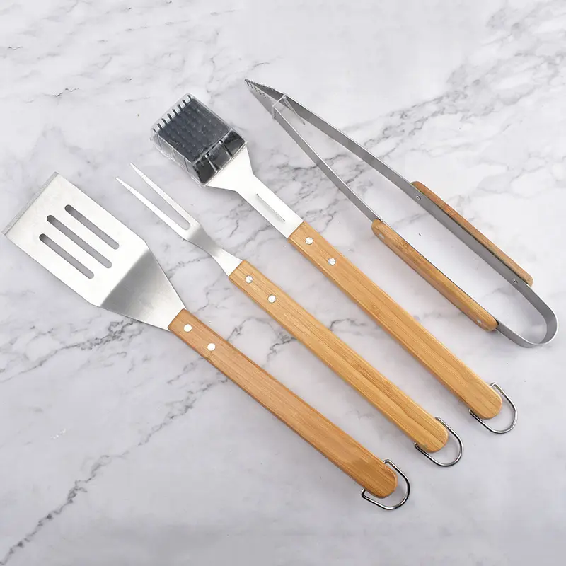 Wholesale camping 4 Piece Barbecue Stainless Steel Bamboo handle bbq grill tools set