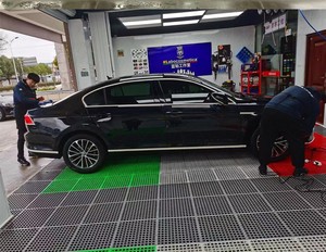 Moquette modulaire d'intérieur en pvc à grille lisse pp swiss trax garage click carreaux de sol en plastique carreaux de sol durables emboîtement - Product Image 5