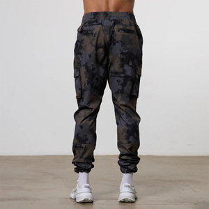Meilleure vente <span class=keywords><strong>Pantalon</strong></span> <span class=keywords><strong>de</strong></span> jogging tissé camouflage pour hommes <span class=keywords><strong>Pantalon</strong></span> cargo <span class=keywords><strong>de</strong></span> sport athlétique léger et fuselé Tenue <span class=keywords><strong>de</strong></span> sport extensible et respirante Printemps - Product Image 4