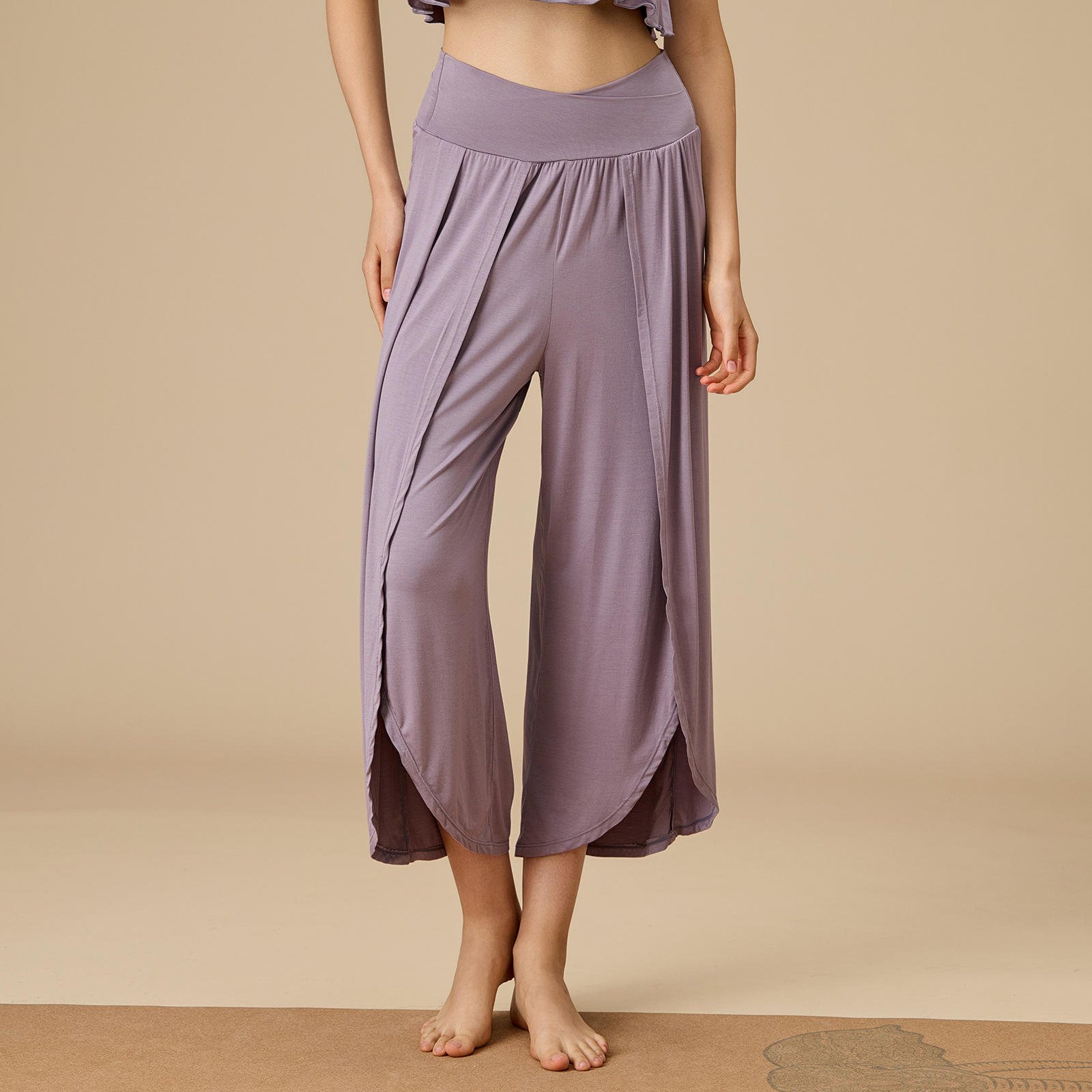 กางเกงสีม่วง Ailwood