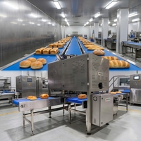 Pain à hot dog industriel automatique pour hamburger grillé utilisant une machine de démoulage