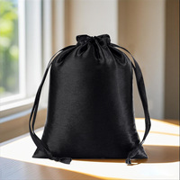 Sac de rangement en satin de soie synthétique personnalisé avec cordon de serrage, masque pour les yeux, sac anti-poussière, sac cadeau, emballage recyclable en gros