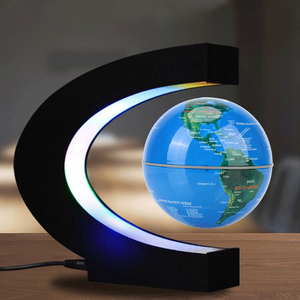 Globe terrestre flottant en forme <span class=keywords><strong>de</strong></span> C, globe terrestre rotatif anti-gravité, lampe <span class=keywords><strong>de</strong></span> <span class=keywords><strong>table</strong></span> flottante, lumière planétaire lévitante, décoration <span class=keywords><strong>de</strong></span> chambre, cadeau éducatif - Product Image 1