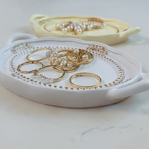 European Style Jewelry Tray 11.5x8x1.5cm Plastic Resin Storage <b>Plate</b> For Necklace <b>Rings</b> Bedroom Decor Gift - Product Image 1