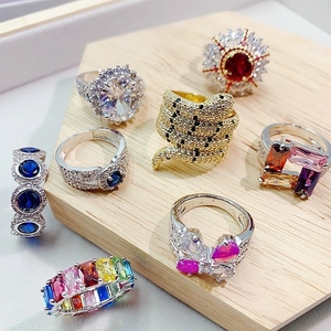 Anello con zirconi colorati esagerati dell'industria pesante, alla moda e lussuosi gioielli con pietre preziose retrò Micro-set BJ-00143 - Product Image 5