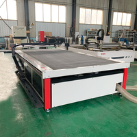 Machine de découpe automatique à couteau rond pour vêtements oscillants à ultrasons pour tissus textiles d'ameublement