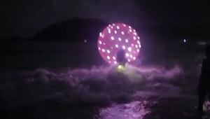 Ballon de plage géant à LED avec capteur de mouvement et logo personnalisé VOTRE LOGO - Product Image 5