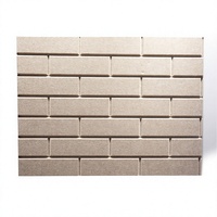 Panneau mural en V rainuré beige en fibre de polyester, panneau acoustique décoratif pour revêtement mural intérieur de bureau
