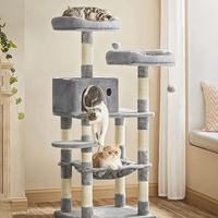 Arbre à chat moderne de luxe sur mesure en MDF, grand, gris clair, avec griffoirs et lit, pour grimper et se reposer