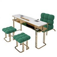 Ensemble table et chaise de manucure Turri Modern avec structure en poutre de roche, mobilier de salon personnalisable pour usage commercial