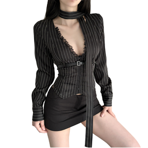Blusa Sexy y Atractiva con Cuello en V Profundo para Mujer, Detalle de Lazo, Camisa Negra Geométrica de Manga Larga Ajustada para el Día a Día - Product Image 4