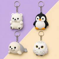 Llavero de PVC 2D Ecológico OEM, Adorable Oso Blanco con Logotipo Personalizado para Niñas y Mujeres, Regalo para Bolsos de Viaje