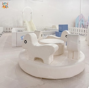 White Soft <span class=keywords><strong>Play</strong></span> Set Spielplatz im Freien Weiße Zäune mit Merry Go Round Soft <span class=keywords><strong>Play</strong></span> Ausrüstung Hüpfburg für Kinder Party verleih - Product Image 2