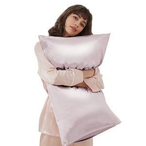 <span class=keywords><strong>Taie</strong></span> d'<span class=keywords><strong>oreiller</strong></span> en soie de luxe Daranfang Organic Eco Low Moq 22mm 6A Grade Taille standard 50x75 Personnalisée - Product Image 5
