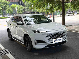 Nuevo Changan UNI-K SUV 2025 2.0T 4WD AWD Euro VI R19 Turbo SUV Mediano de 5 Plazas, Coche de Segunda Mano de China - Product Image 4