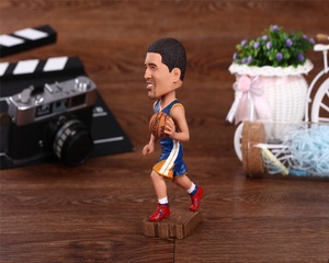 Nouveau Design de Figurine en résine <span class=keywords><strong>NBA</strong></span> <span class=keywords><strong>Sport</strong></span> Bobblehead personnalisé pour cadeau promotionnel - Product Image 6
