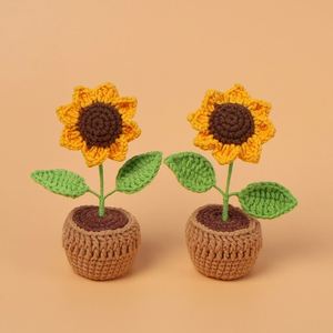 Mini Maceta Tejida a Mano con Hilo de Lana, Flor de Girasol de Ganchillo para Decoración de Oficina y Hogar, para Navidad, Halloween y Graduación - Product Image 6
