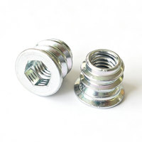 Inserts filetés hexagonaux en acier au carbone zingué M4 M5 M6 sur mesure pour le montage et la fixation de meubles en bois et d'armoires