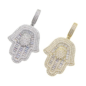 2023 hip hop cubic zircone micro pave iced out bling <span class=keywords><strong>fatima</strong></span> hamsa <span class=keywords><strong>collana</strong></span> <span class=keywords><strong>con</strong></span> ciondolo a <span class=keywords><strong>mano</strong></span> per uomo gioielli hip hop - Product Image 3