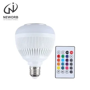 NEWORB yüksek güç uzaktan kumanda uçan Sau a-cer ses lambası renkli bluetooth hoparlör müzik 10w akıllı Rgb Led ampuller işık