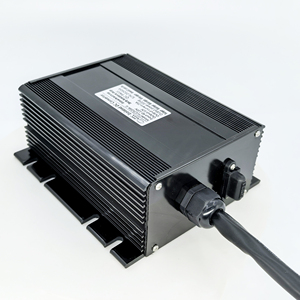 คอนเวอร์เตอร์แบบแยกส่วนคุณภาพสูง 400W 50Hz สำหรับคอมเพรสเซอร์แอร์ ยานยนต์ บ้าน อุตสาหกรรม มอเตอร์ HJ12V - Product Image 2
