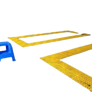 Nouveau modèle de carreaux de sol de garage en plastique imbriqué PP résistant à l'usure grille de lavage de voiture platelage pour utilisation en atelier conception graphique - Product Image 3