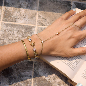J&D Jewelry - Brazalete de Cadena para Dedo <span class=keywords><strong>con</strong></span> Cruz de Circonia Blanca Chapada en Oro de 18K, Joyería de Acero Inoxidable Resistente al Agua para Mujer - Product Image 3