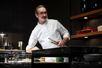 Léger blanc unique Chef vêtements moderne italien Philippines japonais enfants femme homme Chef uniforme veste manteau conception