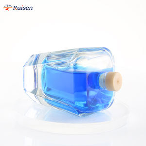 Bouteille en verre d'emballage <span class=keywords><strong>haut</strong></span> <span class=keywords><strong>de</strong></span> <span class=keywords><strong>gamme</strong></span> 250 ml 375 ml 450 ml Petite capacité Bouteille en verre à fond épais unique pour vin whisky brandy <span class=keywords><strong>vodka</strong></span> - Product Image 4