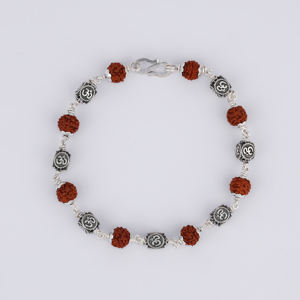 กำไลข้อมือเงินรุทรักษะพร้อมลูกปัดอ้อมสไตล์คลาสสิก925สงบและสง่างาม - Product Image 2