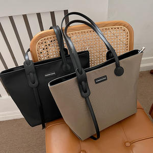 Sac fourre-tout pour femme en nylon noir kaki avec fermeture éclair, sac à bandoulière pour les trajets quotidiens, couleur unie, grande capacité - Product Image 4