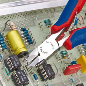 Coupe-fil diagonale électronique Knipex, lame en acier au carbone, fabrication allemande, qualité industrielle, poignée rouge - Product Image 1