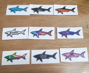 Autocollants en vinyle personnalisés avec motif de requin, adhésifs, décoratifs, forme animale, laminage brillant, autocollants promotionnels - Product Image 4