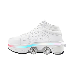 Chaussures de patinage d'extérieur WECOO avec logo personnalisé, lumières LED clignotantes, <span class=keywords><strong>4</strong></span> <span class=keywords><strong>roues</strong></span> rétractables, pour enfants - Product Image 1