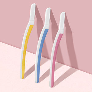 D113 Outil de dermaplanage pour femmes Lame en acier inoxydable <span class=keywords><strong>Rasoir</strong></span> pour <span class=keywords><strong>visage</strong></span> Outils de beauté Tondeuse à sourcils - Product Image 2