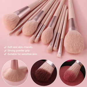 مجموعة فراشي مكياج BEILI من 11 قطعة OEM بمقبض خشبي صناعية نباتية باللون الوردي للوجه والعين مع حقيبة (مستلزمات احترافية للتجميل) - Product Image 2