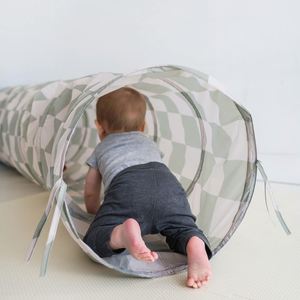 Cadeaux uniques et chaleureux pour enfants, jouets d'extérieur pour bébés, tunnel pour chiens pliable en vert à carreaux - Product Image 4