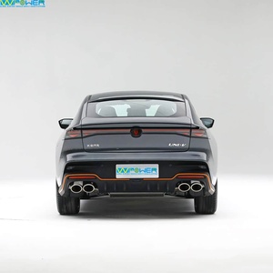 Changan UNI-V d'occasion, modèle 2025, édition 2.0T, faible kilométrage, automatique, turbo, sièges en cuir, berline à conduite à gauche, essence - Product Image 5