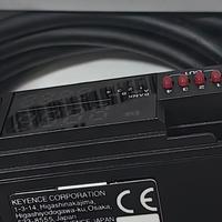CZ-V22AP Componente de Control de Sensor de Automatización Industrial, Unidad Amplificadora PNP, Aplicación de Control de Detección en Automatización Industrial I