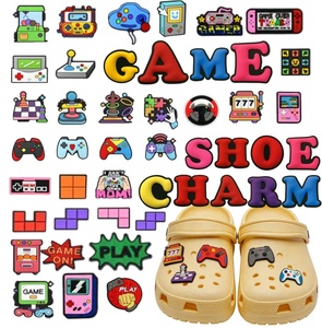 Nouvelle Arrivé<span class=keywords><strong>e</strong></span> Design Populaire Rétro Années 80 Vibes Gamer Forme 2D Cool Breloques de Chaussures Gamer Ensemble Blocs <span class=keywords><strong>Tetris</strong></span> Décorations de Chaussures pour la Vente en Gros - Product Image 1