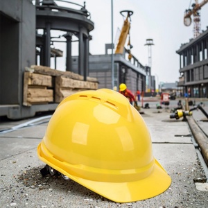 Casco de Seguridad Amarillo Certificado para la Construcción, Casco Rígido Anticolisión Reforzado para Trabajos de Ingeniería y Construcción - Product Image 1