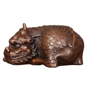 Presse-papiers Qilin en cuivre violet, mini-bête porte-bonheur, artisanat pour la décoration de bureau à domicile, cadeau - Product Image 4