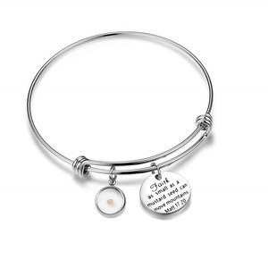 Pulsera de Acero Inoxidable con Letra Chapada en Oro Real, Ajustable y Elástica, Joyería de Semilla de Mostaza, Resistente al Deslustre - Product Image 6