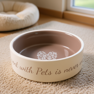 Bol pour animaux de compagnie en céramique avec motif en forme de cœur, 0,3 L, 12 cm, couleur crème taupe - Product Image 3