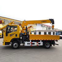 Grue à flèche automotrice montée sur camion de 8 à 12 tonnes, grue à flèche rigide, stabilisateurs arrière, télécommande, moteur, engrenages, roulements