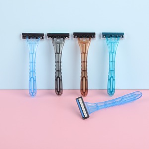 Kit <span class=keywords><strong>de</strong></span> Maquinilla <span class=keywords><strong>de</strong></span> Afeitar Portátil Desechable y Ligero con Dos Cuchillas <span class=keywords><strong>de</strong></span> <span class=keywords><strong>Acero</strong></span> <span class=keywords><strong>Inoxidable</strong></span> y Plástico para Hoteles, Viajes y Artículos <span class=keywords><strong>de</strong></span> Aseo para Aerolíneas - Product Image 2