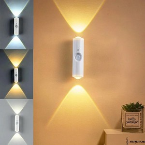 Lampe murale intelligente RGB à double tête avec détecteur de mouvement, veilleuse magnétique rechargeable, projecteur pour chambre, placard, jardin, décoration de pièce - Product Image 5